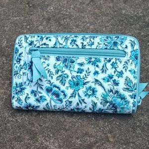 Vera Bradley Wallet